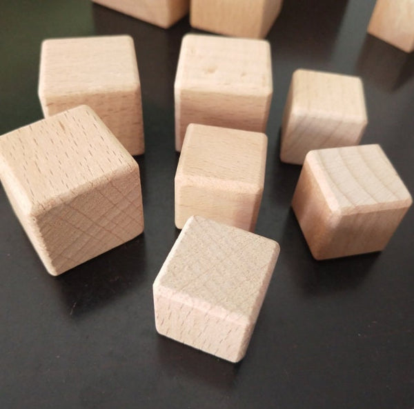 Small Wooden Cube, Unfinished Wooden Cube, Unfinished Wooden Blocks, Solid Wood Craft Blocks Natural Cut Sanded Rounded Corners, Building